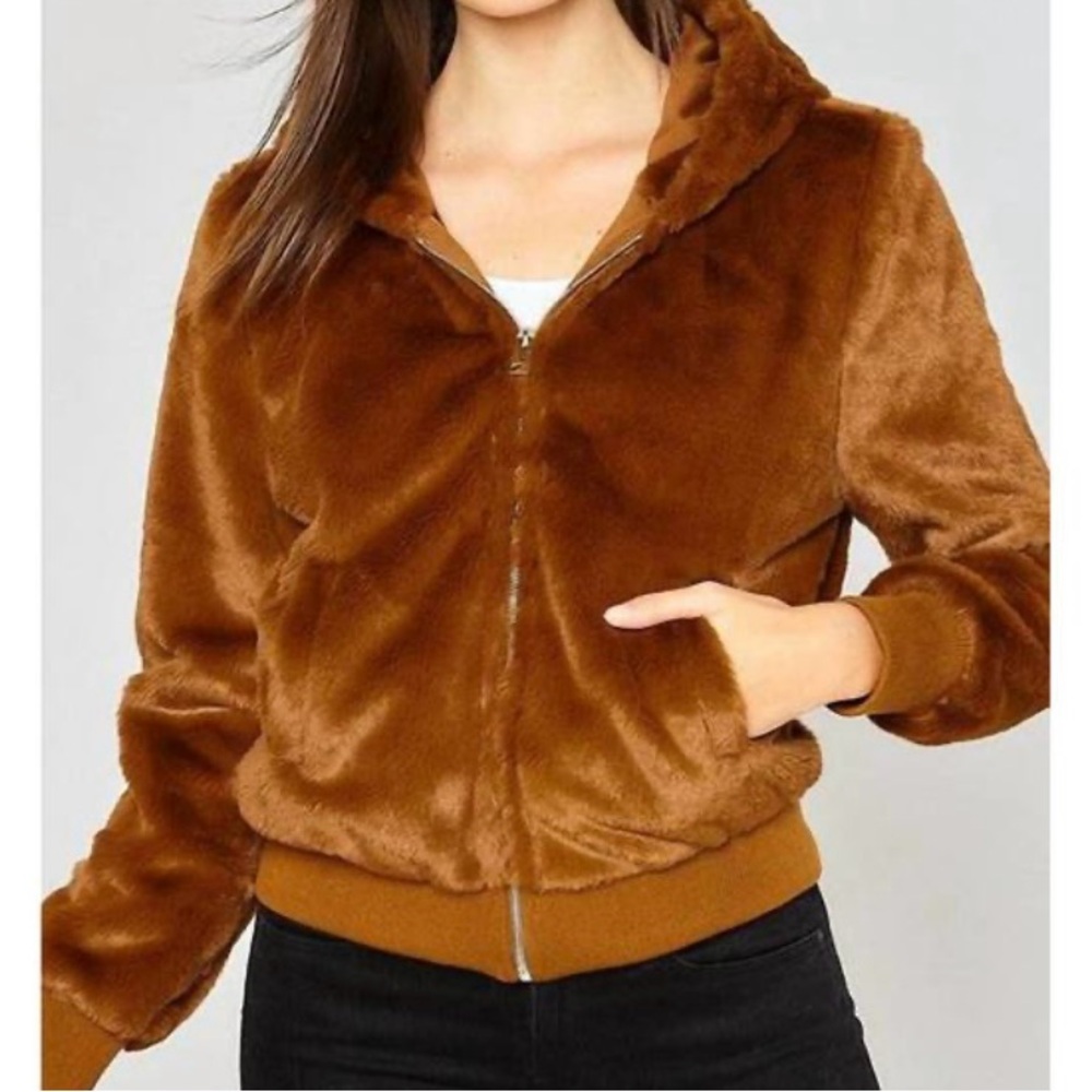 NWT REFLEX Eva Faux Fur Jacket in Teddy Brown Full Zip Women’s Size Medium